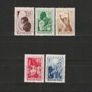 VIT / Întâlnirea Mondială a Tineretului LP1096-1100 Ungaria 1949 - Serie completă nestampilată